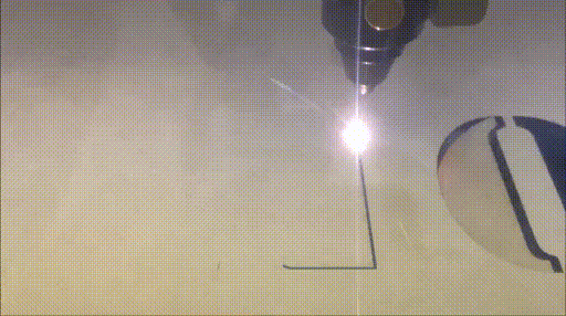 激光切割gif 激光切割機(jī)的簡介以及適用切割材料(圖1)